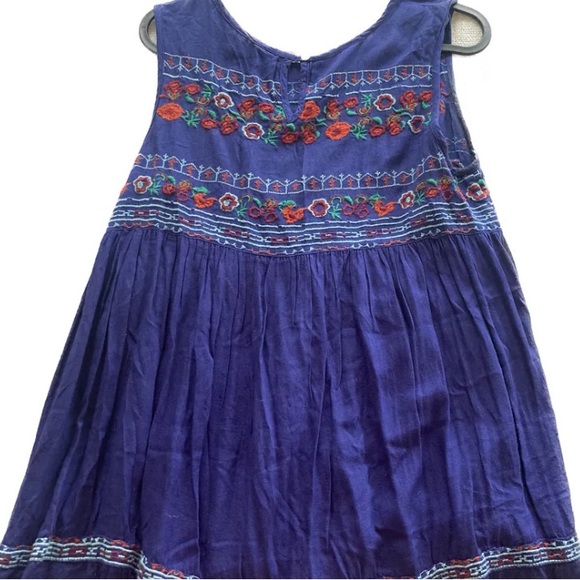 Embroidered Sleeveless Shirt by Chelsea & Violet - Picture 3 of 3